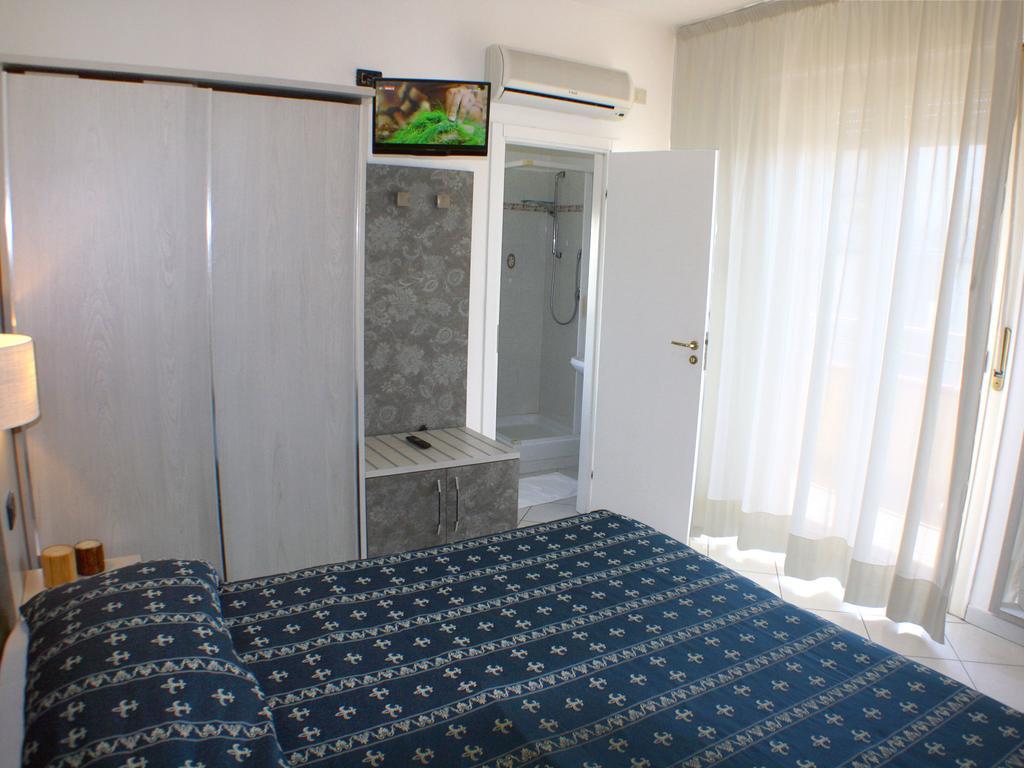 Hotel Europa Park Lido di Spina Kültér fotó